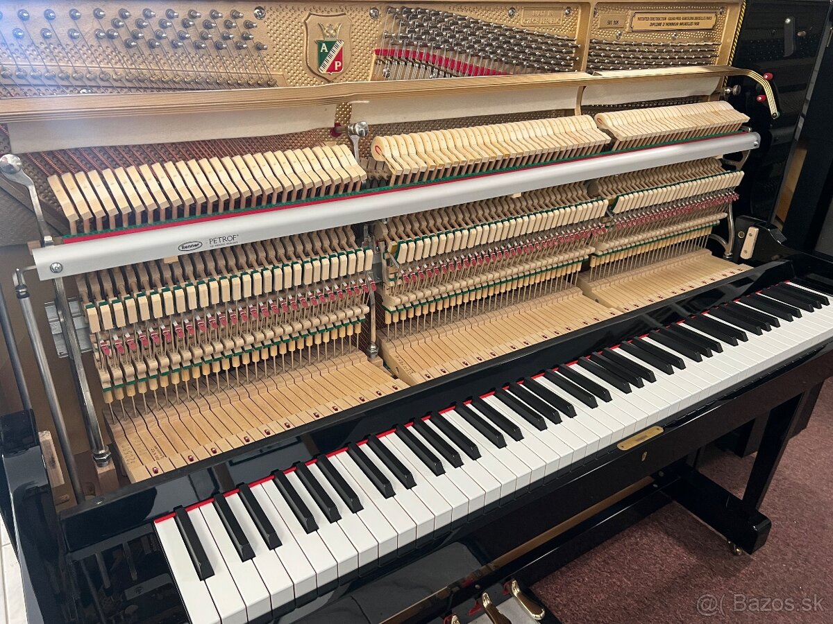 Petrof P125 v záruce, doprava je možná - 15