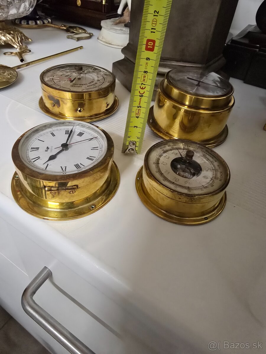 hodiny, barometer, teplomer a vlhkomer - 15