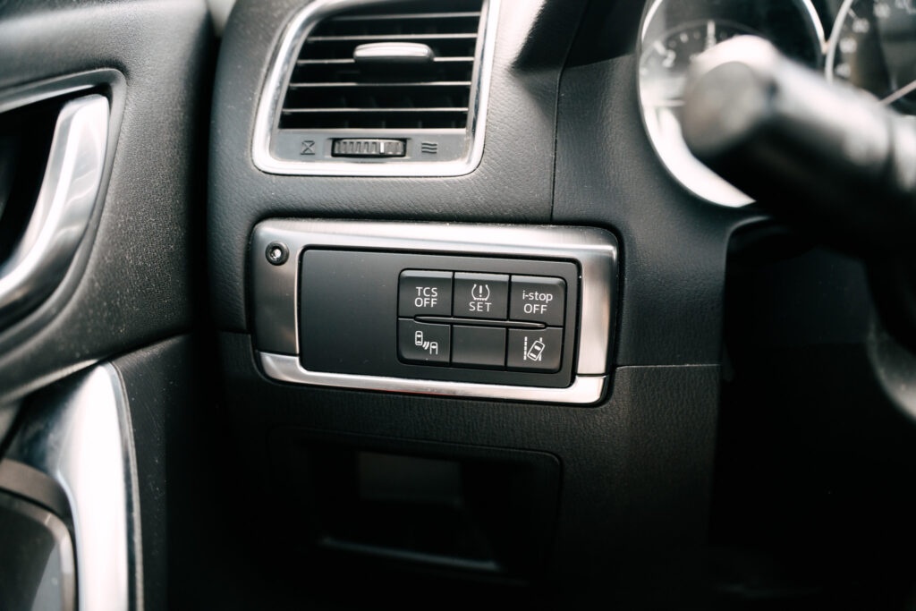 Mazda CX-5 2.2 Skyactiv-D 175k AWD Revolution A/T - 15