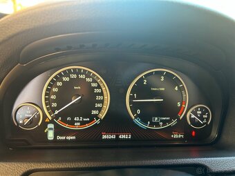 BMW GT 530 - 15