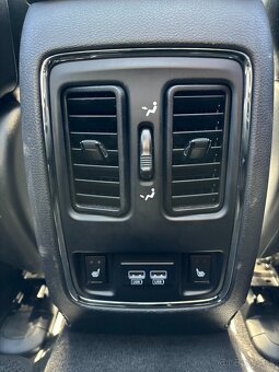 Jeep Grand Cherokee 3.0L V6 TD Summit A/T - 15