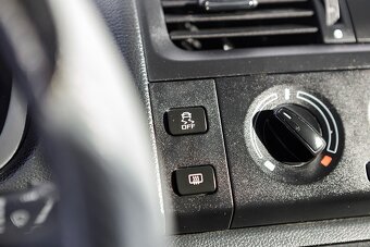 Škoda Fabia Ambiente 1 16V 63kW M5 12/2012 - 15