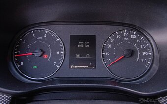 Dacia Jogger 1.0 TCe 110k Extreme 7 miest - 15