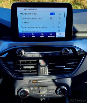 Predám  Ford Kuga 2.5 Duratec HEV 190k Titanium eCVT - 15