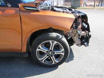 Suzuki Vitara 1.6 DDiS 4x4 - 15