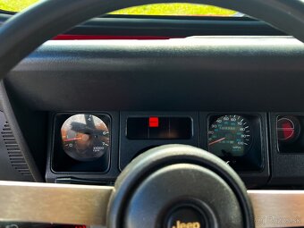 Jeep Wrangler 2.5 Benzín 90kw, 5MT TOP STAV - 15