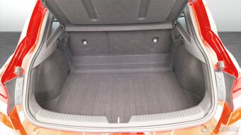 i30 Fastback - 15
