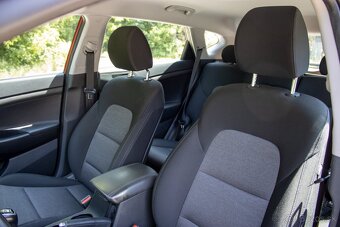 Hyundai Tucson. - 15