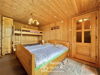 Na predaj krásna zariadená chata s vinohradom - Trávnica - 15