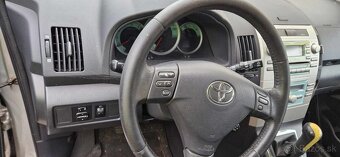 Toyota Corolla Verso 2,0D 85KW 2001 - 15