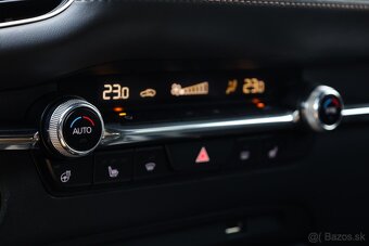 Mazda 3 2.0 SkyactivX GT Plus/Style/Sound/Safety/Luxury A/T - 15