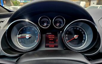 Opel Insignia 2.8 V6 Turbo ECOTEC 325k OPC - 15