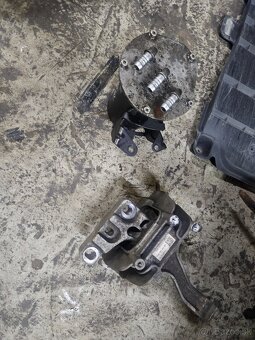 Zvyšne diely Škoda octavia 3 - 15