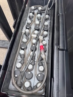 Vysokozdvižný vozík ručně vedený s plošinkou 1,2t - 15