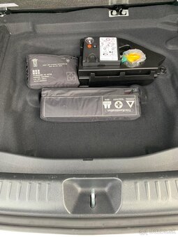 Mercedes GLA 180 AKCIA - 15