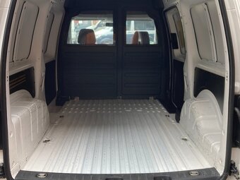 VOLKSWAGEN CADDY MAXI 2,0TDi VAN nové rozvody - 15