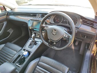 Rozpredám Passat B8 2.0tdi DSG Sedan Highline - 15
