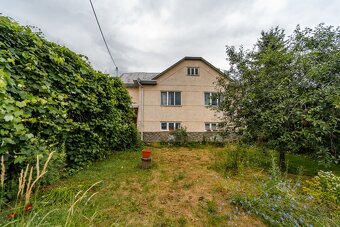 Na predaj rodinný dom v krásnym pozemkom v obci Sačurov - 15