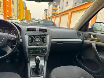 Škoda Octavia 2013 2.0 TDI 103kW Navigace, Výhřev, Senzory - 15
