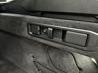 BMW 5 520d xDrive M Sport Touring - 15