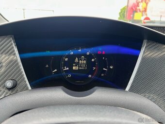 Honda Civic 1.8 V-Tec benzín, 103kW, MT/6, rok:12.2011. - 15