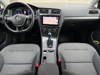 VW e-Golf 100kw DYNaudio, ACC, Virtual, LED, Mrtvý uhol - 15