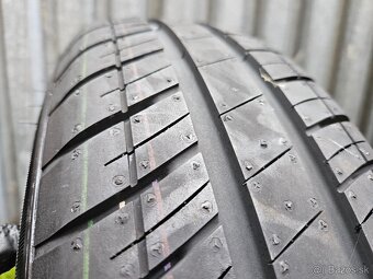Letné pneumatiky GoodYear - 165/65 r15 81T - 15