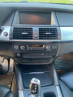 BMW X6 xDrive35d E71, 210 kW - 15