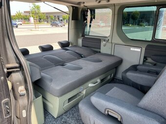 Opel Vivaro Life 2.5 CDTi Westfalia 7 míst - 15