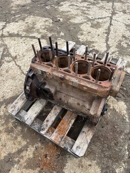 Zetor diely - 15