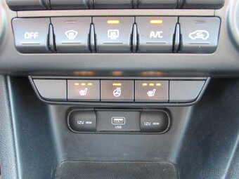 Kia Sportage 1.6 CRDi AWD Gold - 15