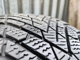 Atraktívna, orig. zimná sada VOLVO - 5x108 r17 + 235/60 r18 - 15