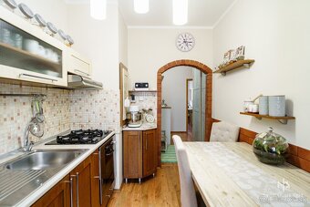 Na predaj vkusne zrekonštruovaný 3-izbový byt s lodžiou ... - 15