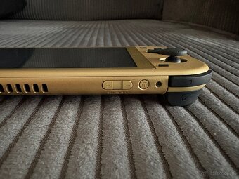 Nintendo Switch Lite Hyrule Edition + Magnetický kryt - 15