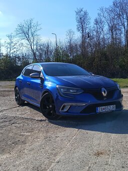Renault Megane IV GT 205 - 15