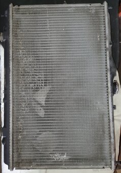 Mitsubishi carisma - 15