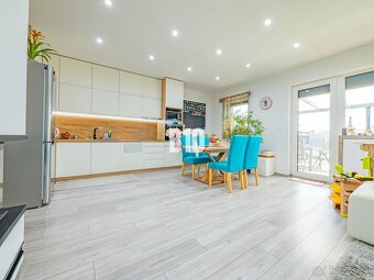 Komfortné bývanie pre rodinu vo Veľkých Uľanoch - 15