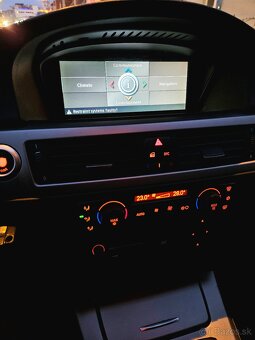 BMW E90 320i 2.0 110kw 2006 - 15