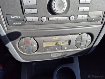 Ford Fusion 1.4i 16v Ambiente - 15