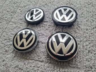 Stredové krytky - pukličky kolies VOLKSWAGEN - 15
