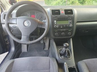 Volkswagen Jetta 2.0TDI 103kw r.v.2006 - 15