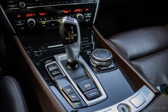 BMW Rad 5 GT 530d xDrive - HK, SoftClose, HUD... - 15