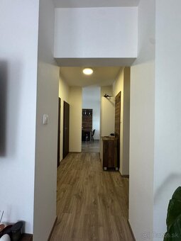 2 Izbový byt v blízkosti Nív a Eurovea - 15