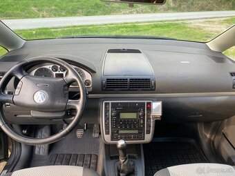 VW Sharan - 15