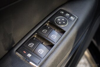 Mercedes-Benz E350 CDI Blue Coupé - 15