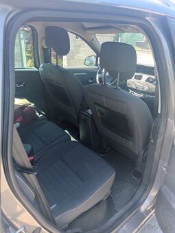 Renault Grand Scenic 1,6 dci,96kw,5miest, vybava Limited - 15