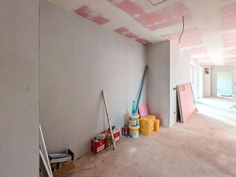 Moderný 4-izbový rodinný dom v novej lokalite - 15