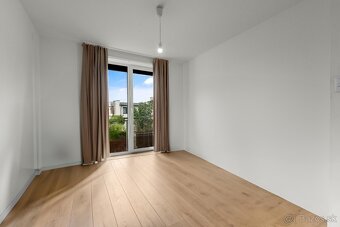 NA PREDAJ NOVOSTAVBA 3-IZBOVÉHO RODINNÉHO DOMU V STUPAVE - 15