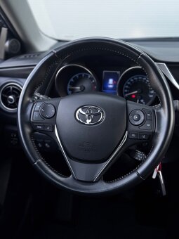Toyota Auris 1.6 l Valvematic Executive - 15