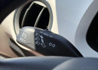 Seat Mii 1,0 i KLIMA,NAVI,SERVISKA+KOLA benzín manuál 44 kw - 15